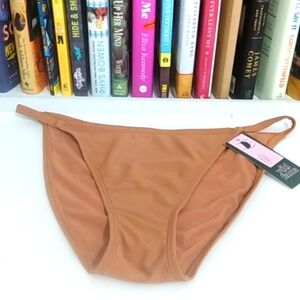 WILD FABLE CINNAMON BROWN LOW RISE HIPSTER BIKINI BOTTOMS SIZE SMALL NWT